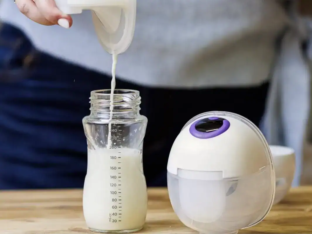 Kizárólag fejéssel anyatejet biztosítani